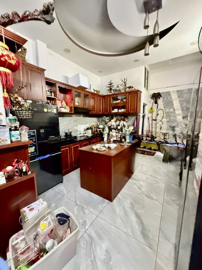 Bán nhà mặt tiền khu dân cư Bình Phú Quận 6 TPHCM - Giá chỉ nhỉnh 11 tỷ